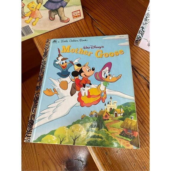 Little Golden Books x3 - Picture 3 of 8